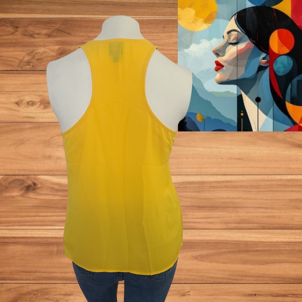 2b bebe‎ Top Size sx Yellow Color - Picture 2 of 8